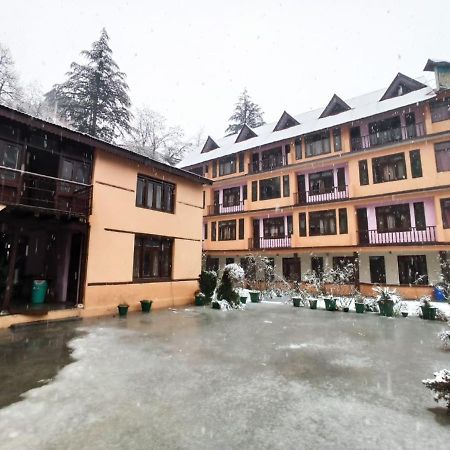 Hotel Him View Manāli Esterno foto